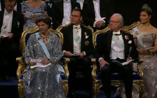 تم تقديم جوائز نوبل في ستوكهولم في غياب ديلان